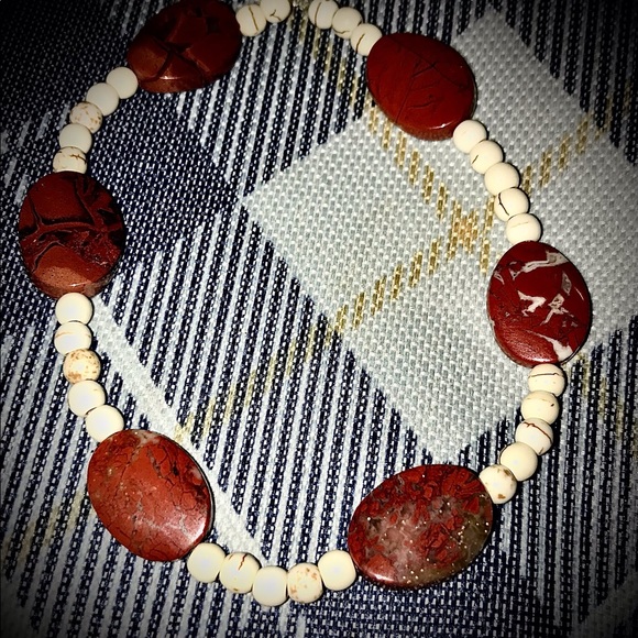Red Jasper wavy oval & Howlite Authentic Stone Gemstone Beads Gemstone Bracelet - Picture 2 of 3